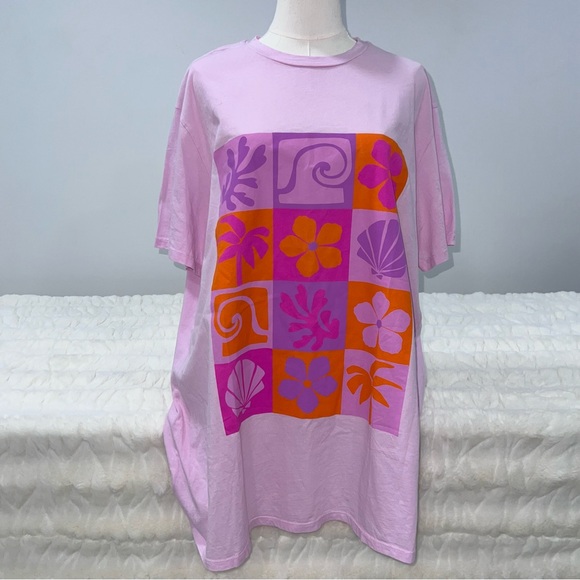 Show Me Your MuMu 24 Hr Tee - Picture 2 of 6